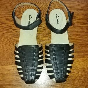 Clarks Sandles - Black Leather - NWOT